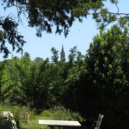 Nature's Pace Holidays 度假居 Montmaur (Aude)